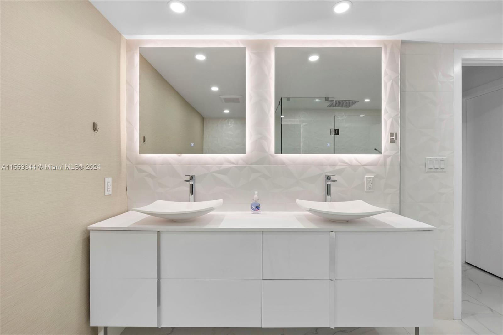 SEACOAST 5151 CONDO - Residential Lease