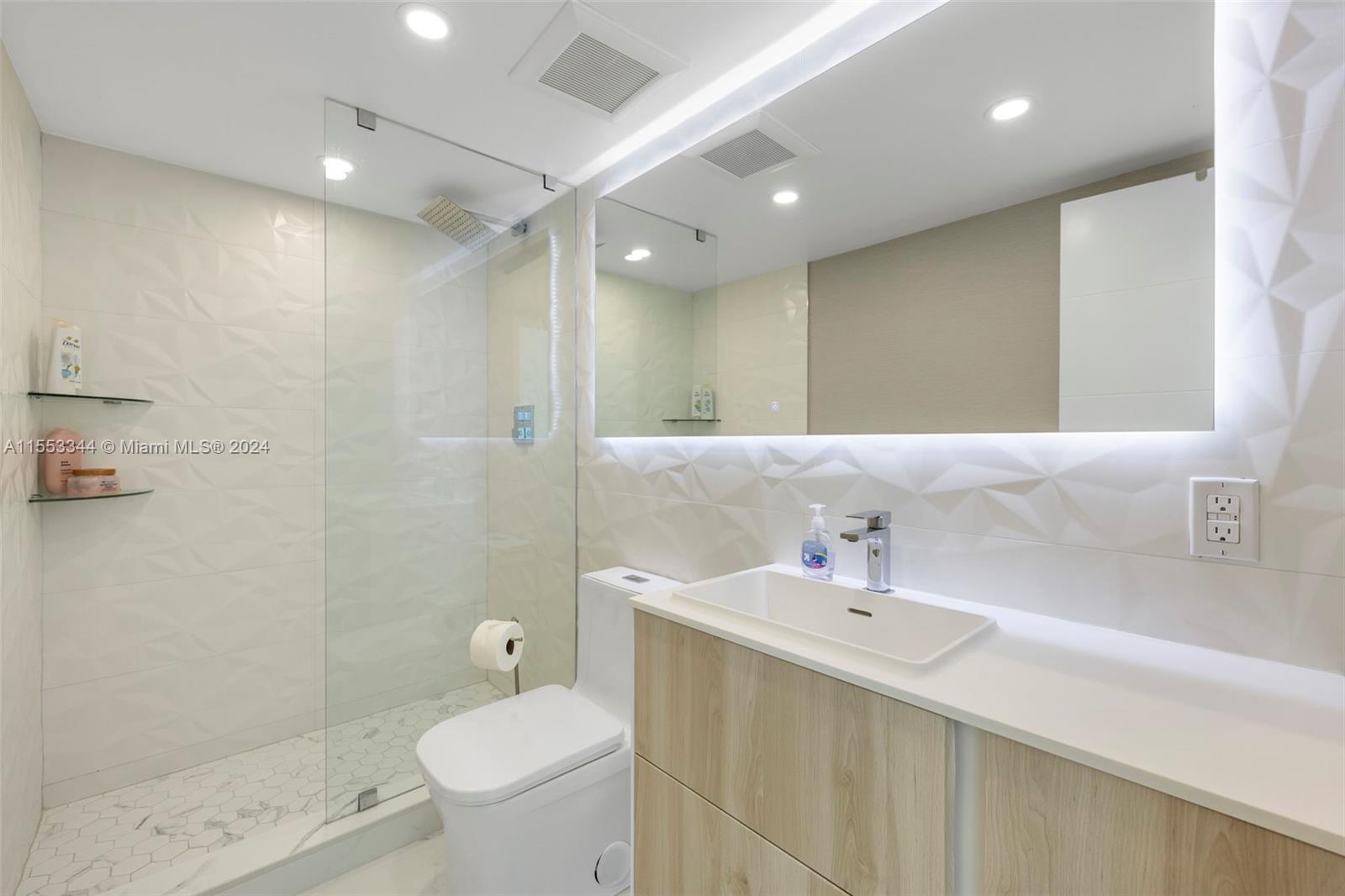 SEACOAST 5151 CONDO - Residential Lease