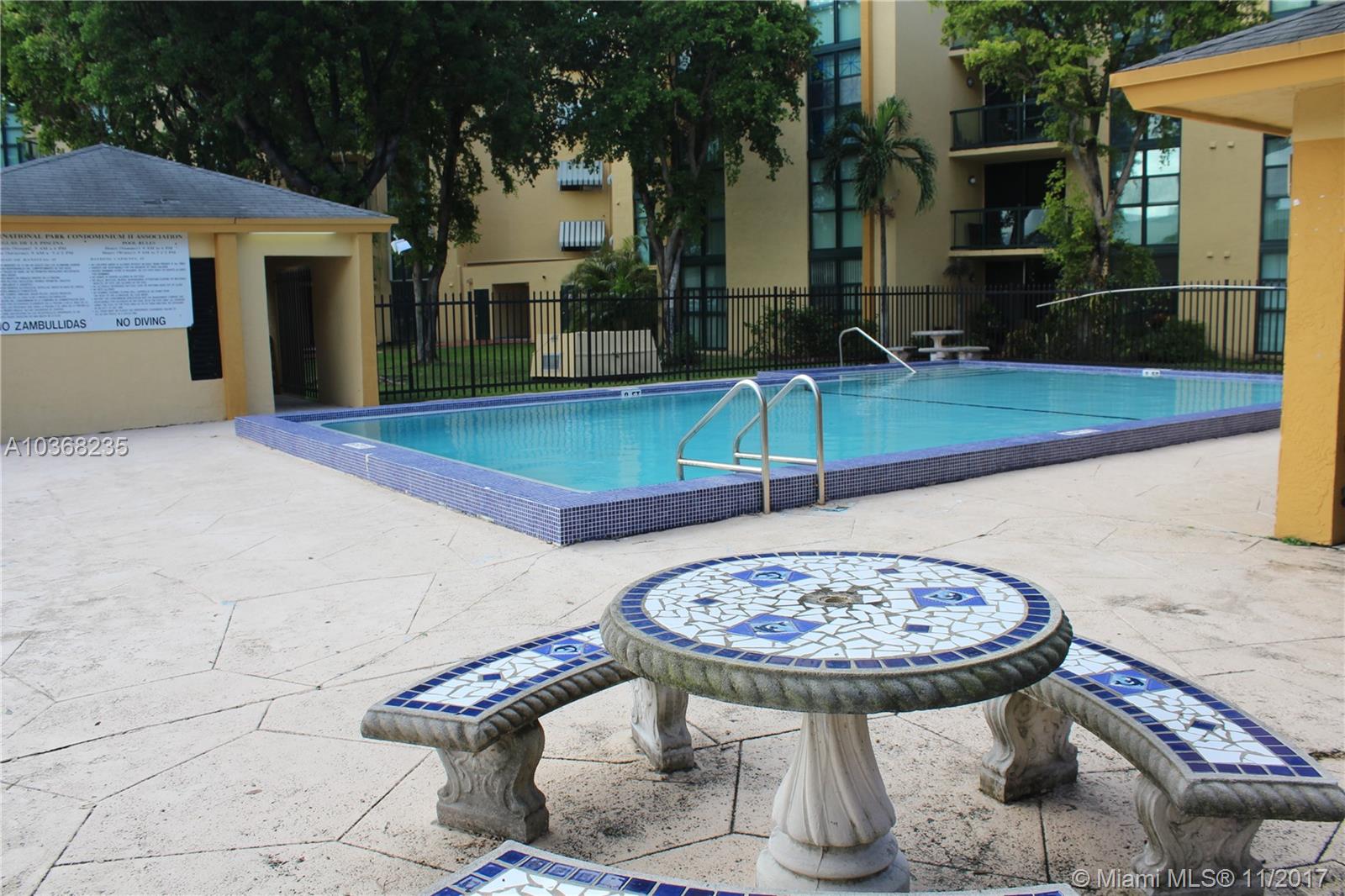 INTERNATIONAL PARK CONDO - Residential