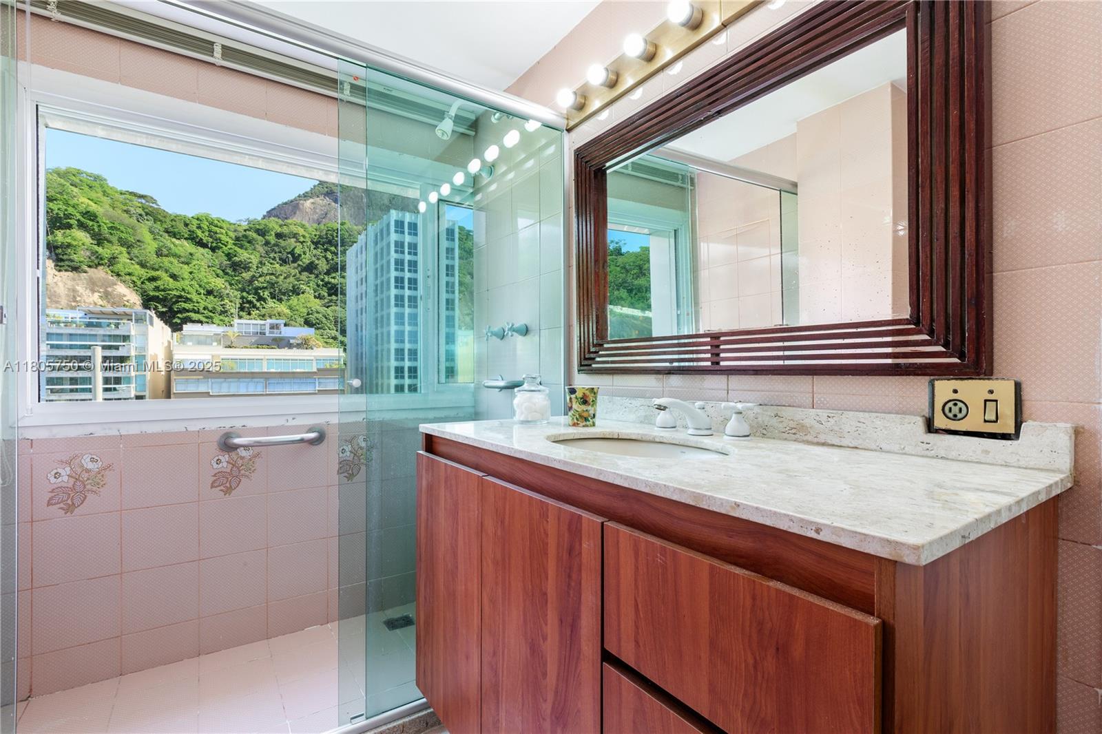 Leblon - Residential