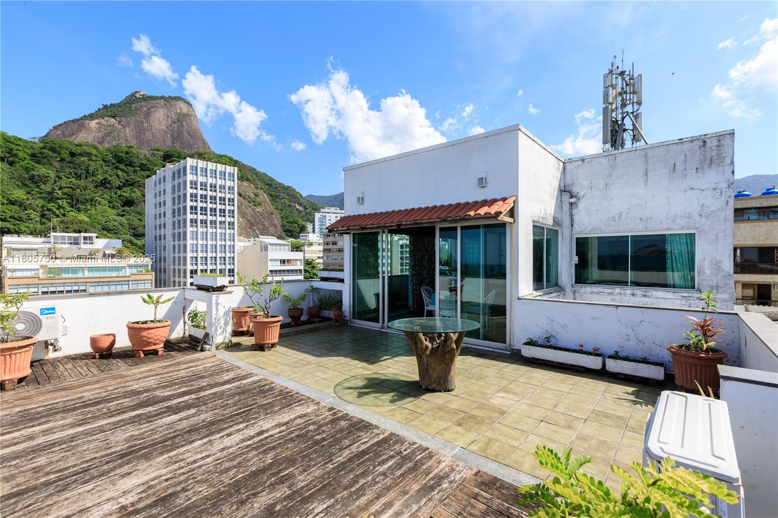 Leblon - Residential