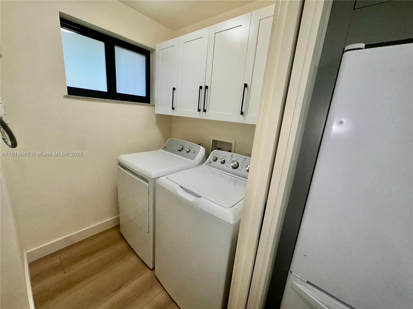 EVERGLADE SUGAR & LAND CO - Residential Lease