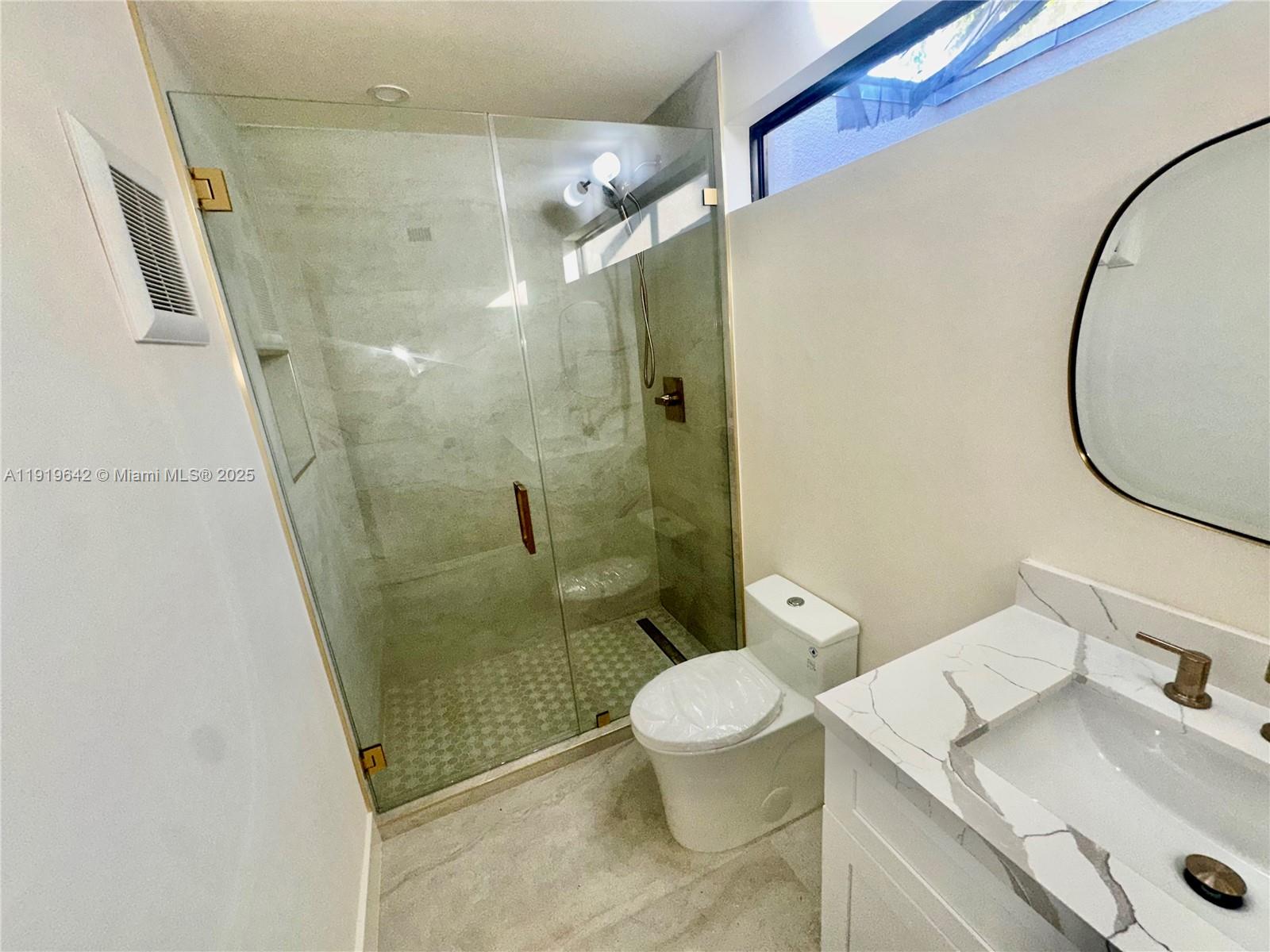 EVERGLADE SUGAR & LAND CO - Residential Lease