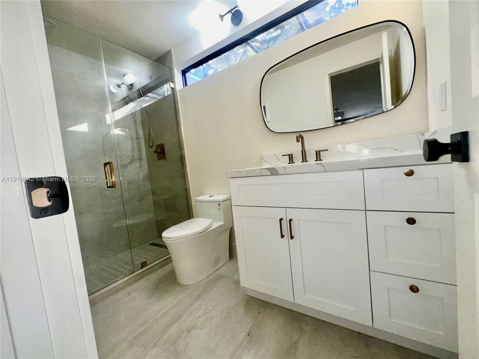 EVERGLADE SUGAR & LAND CO - Residential Lease