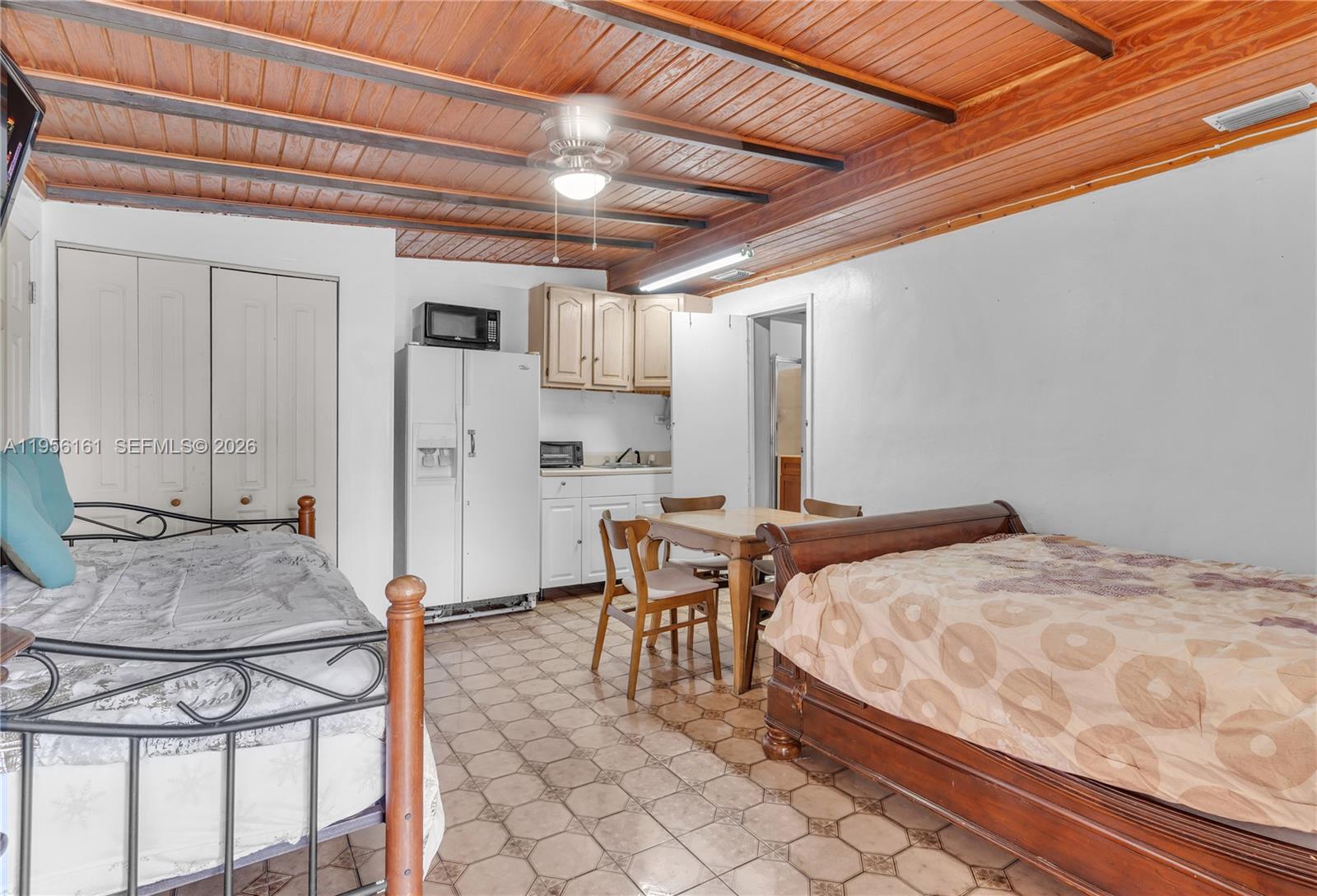 BEL-AIRE SEC 1 - Residential