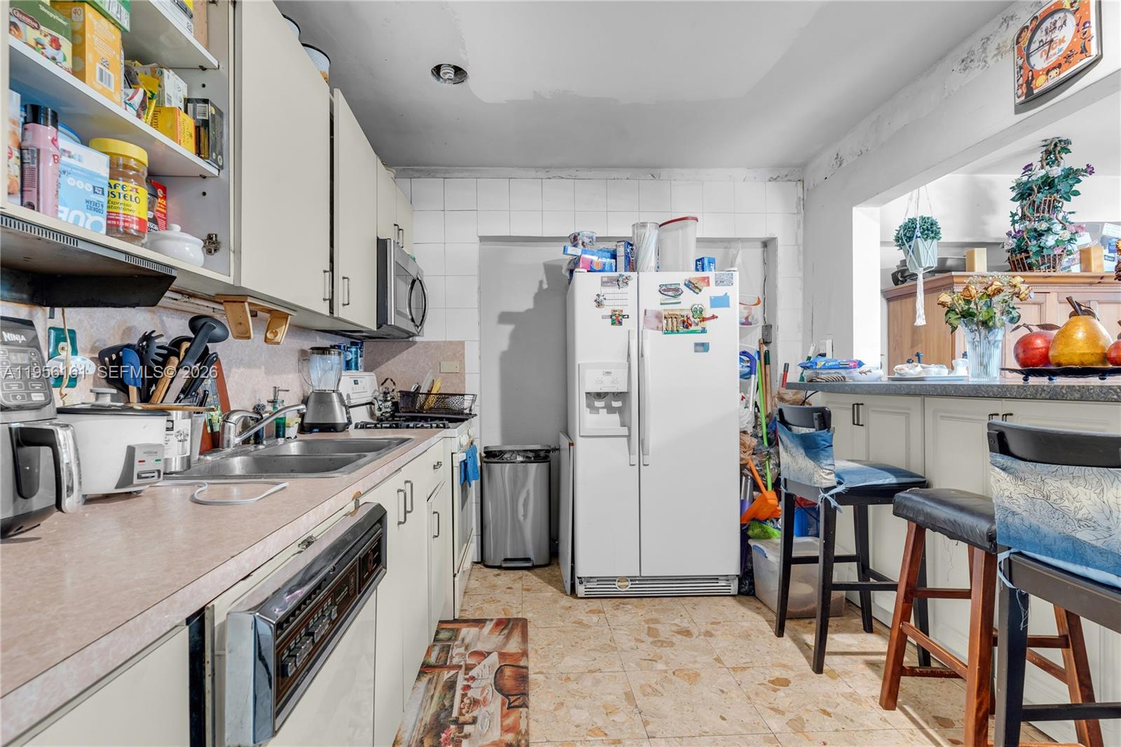 BEL-AIRE SEC 1 - Residential