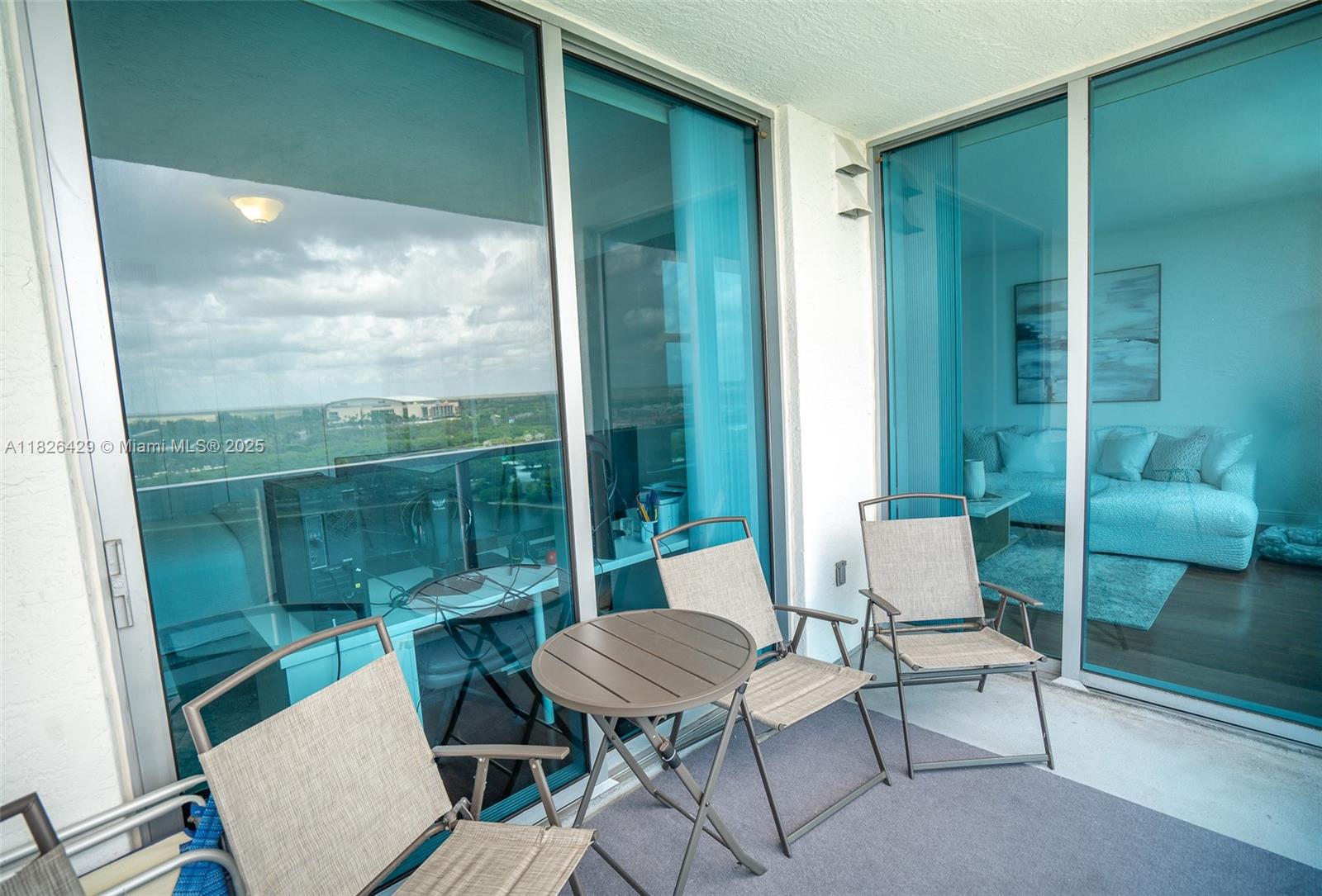 TAO SAWGRASS CONDOMINIUM - Residential