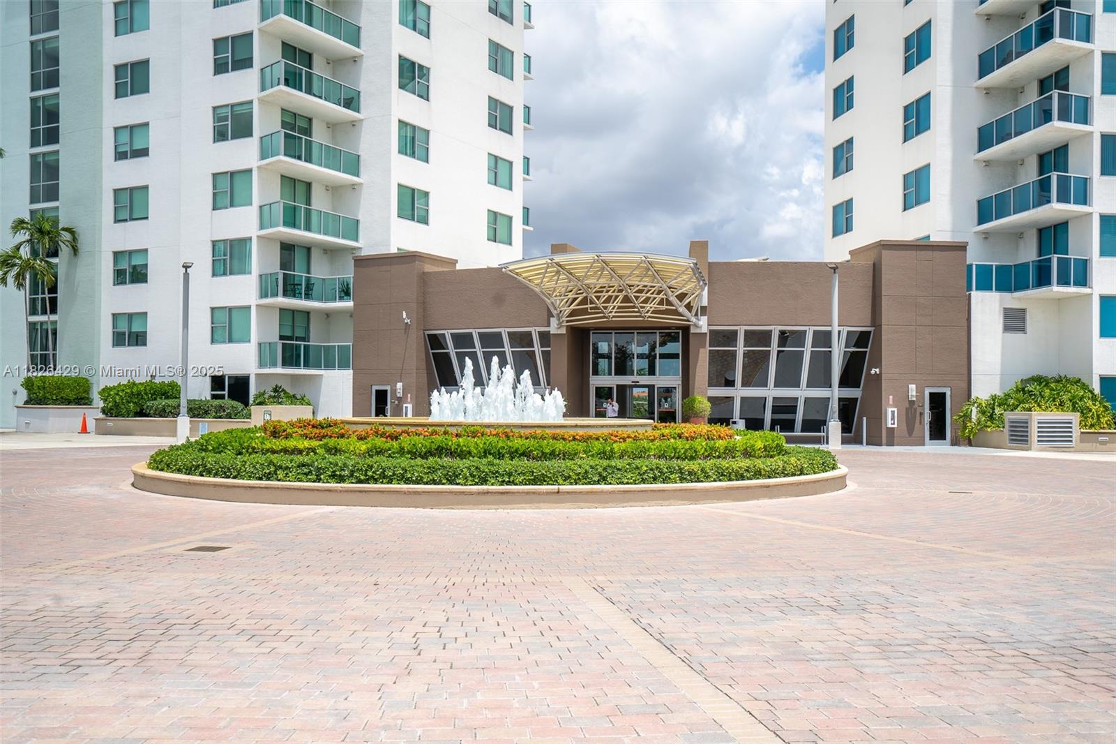 TAO SAWGRASS CONDOMINIUM - Residential