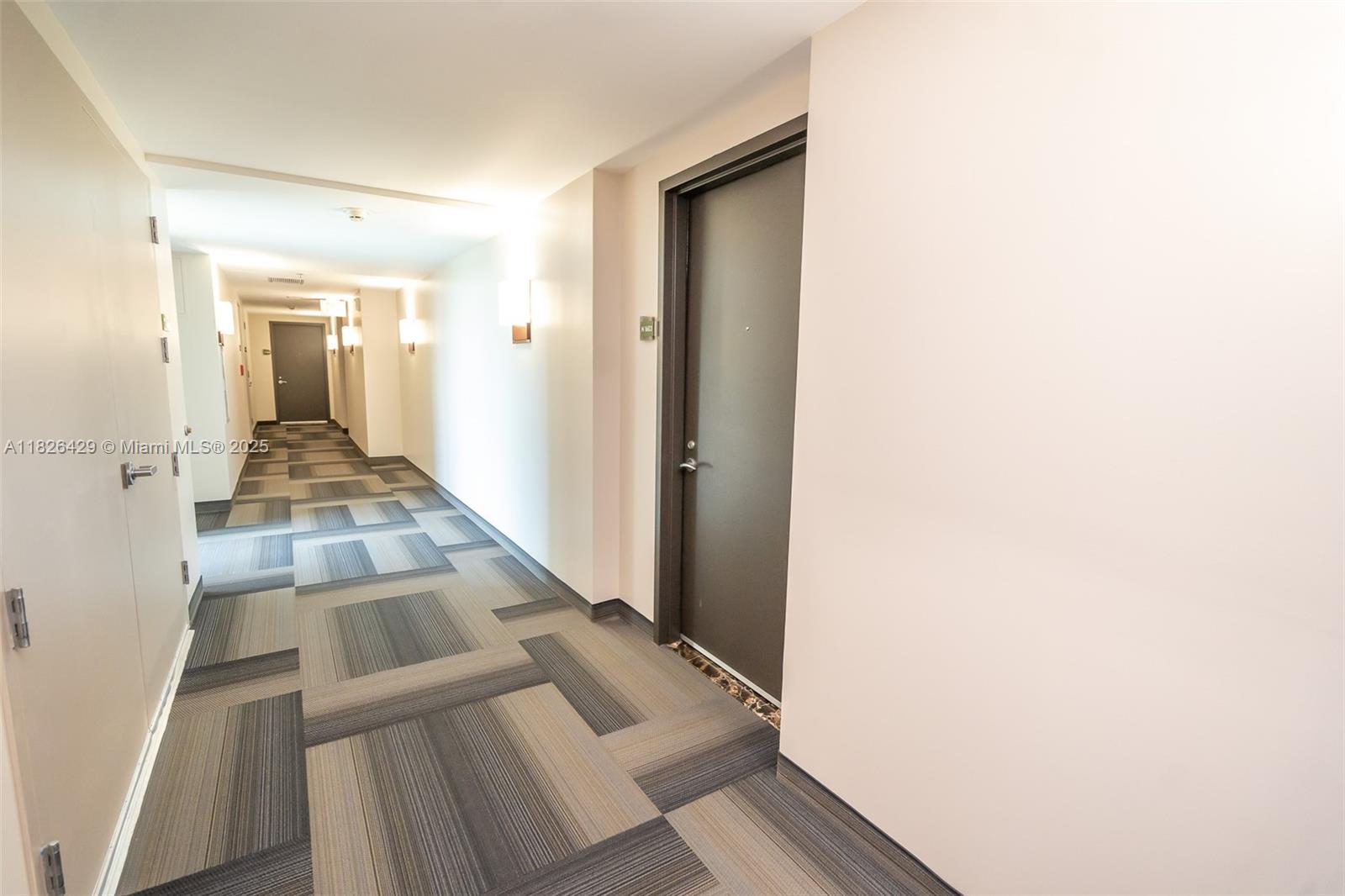 TAO SAWGRASS CONDOMINIUM - Residential