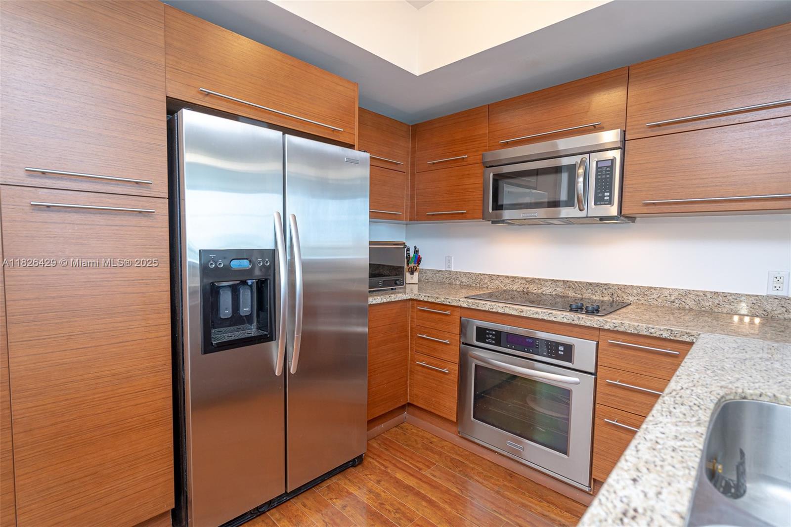 TAO SAWGRASS CONDOMINIUM - Residential