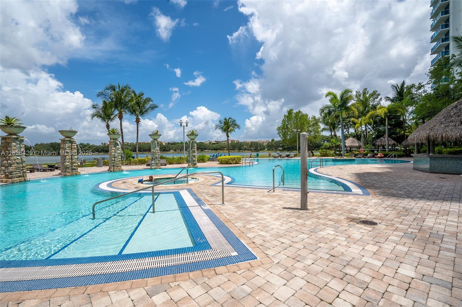 TAO SAWGRASS CONDOMINIUM - Residential