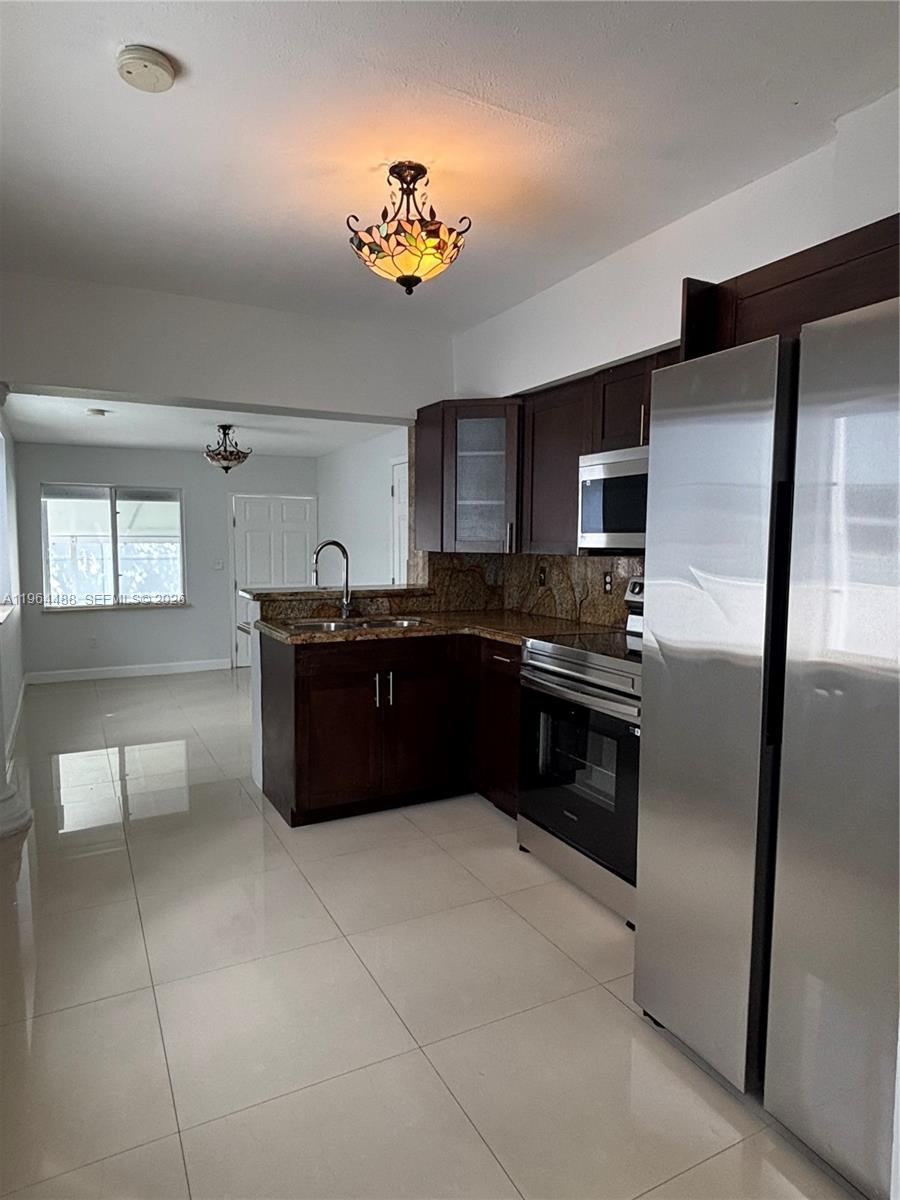 CENTRAL MANOR SEC 1 - Residential