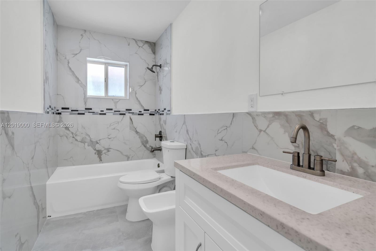 SILVER GARDENS VILLAS CON - Residential