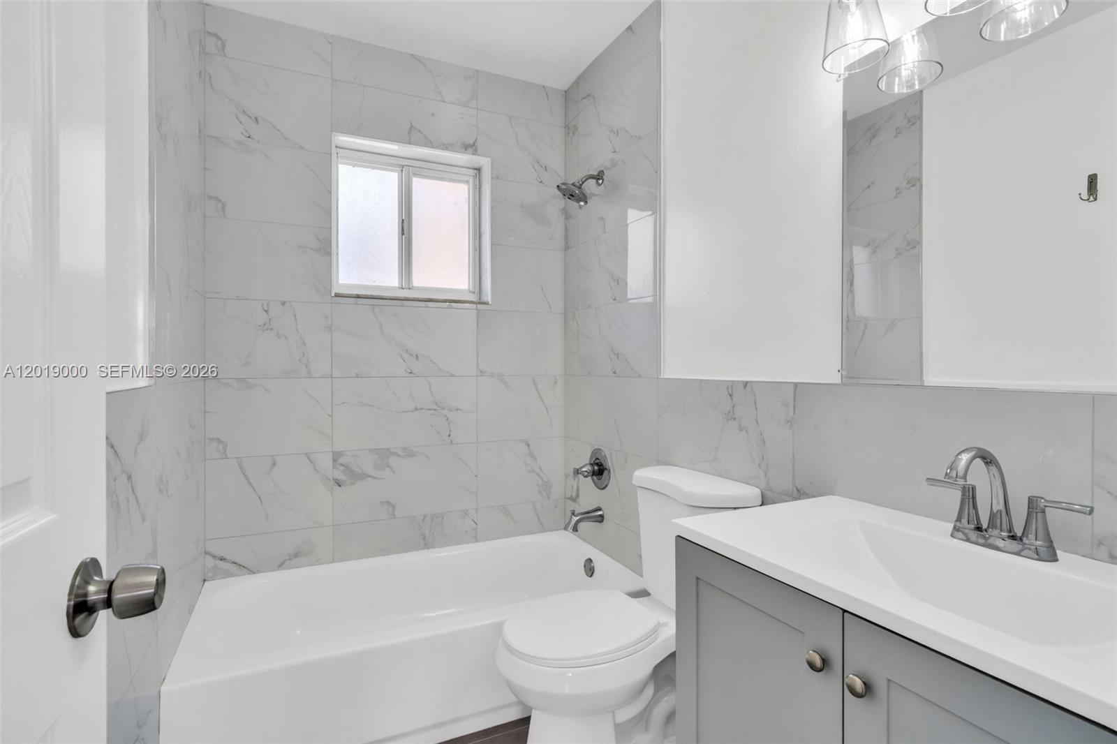 SILVER GARDENS VILLAS CON - Residential