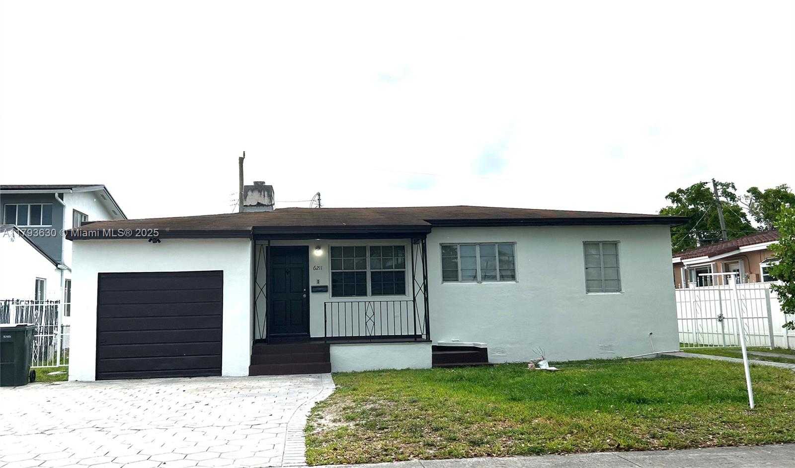 6211 Nw 37th Ter, Virginia Gardens, Miami-Dade County, Florida - 4 Bedrooms  
3 Bathrooms - 