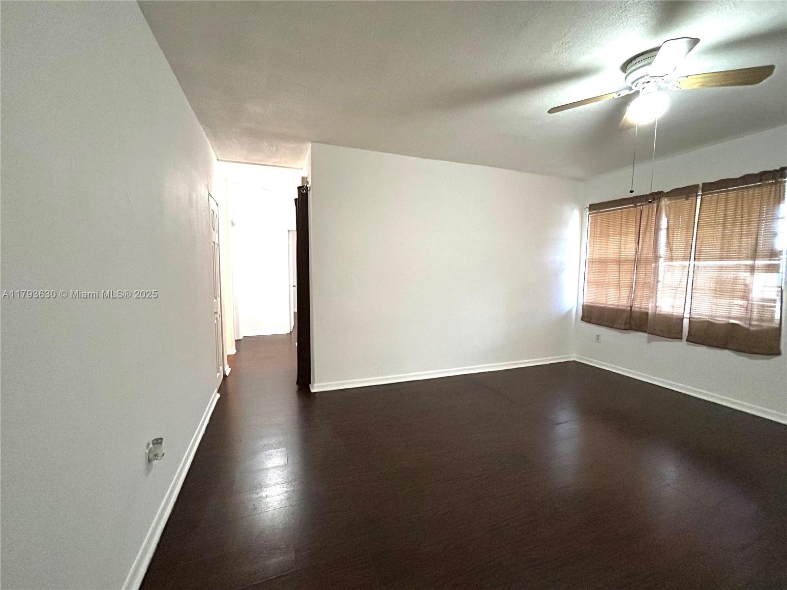 6211 NW 37th Ter