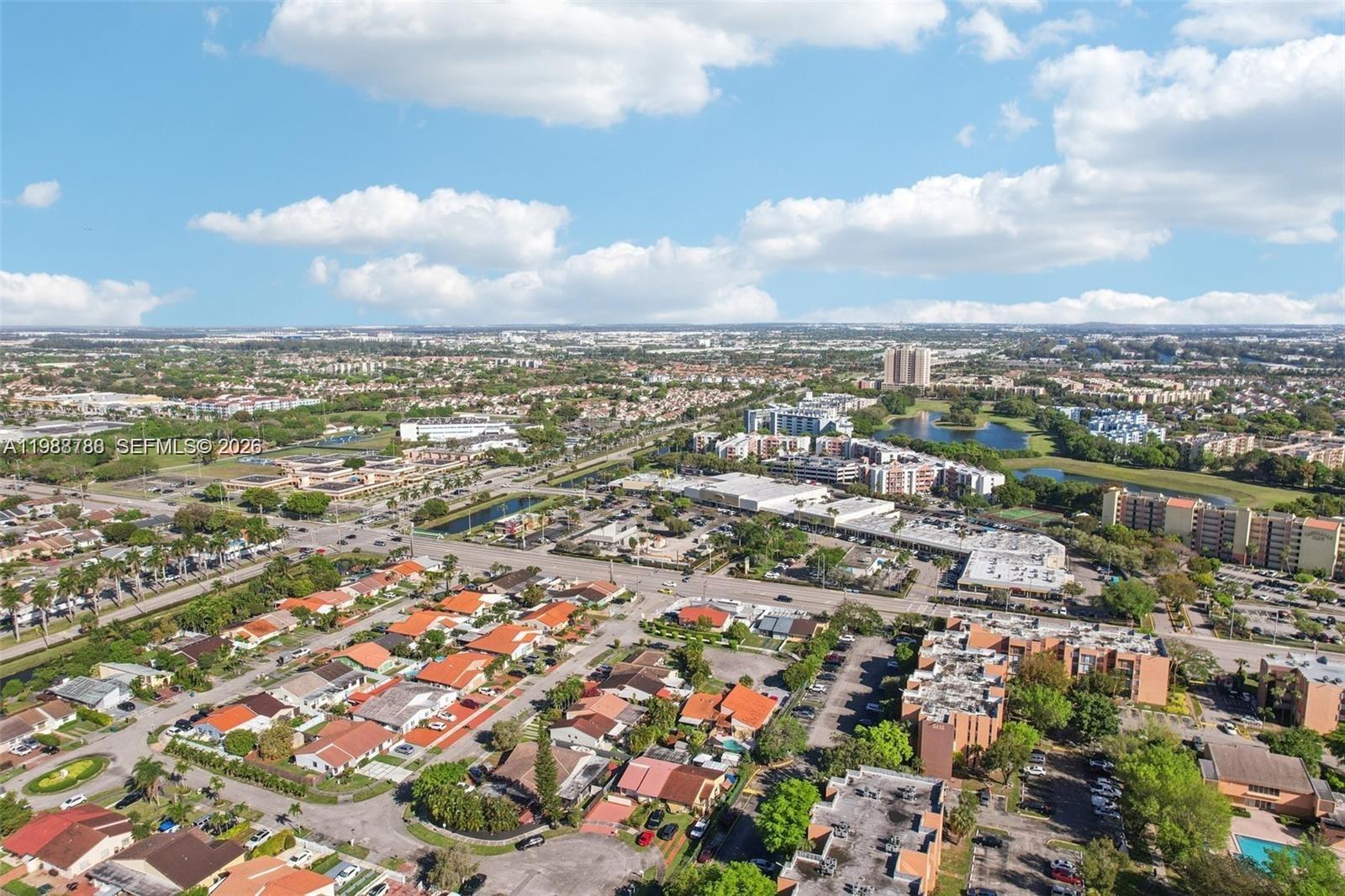 HOMES OF VERSAILLES 9624 - Residential