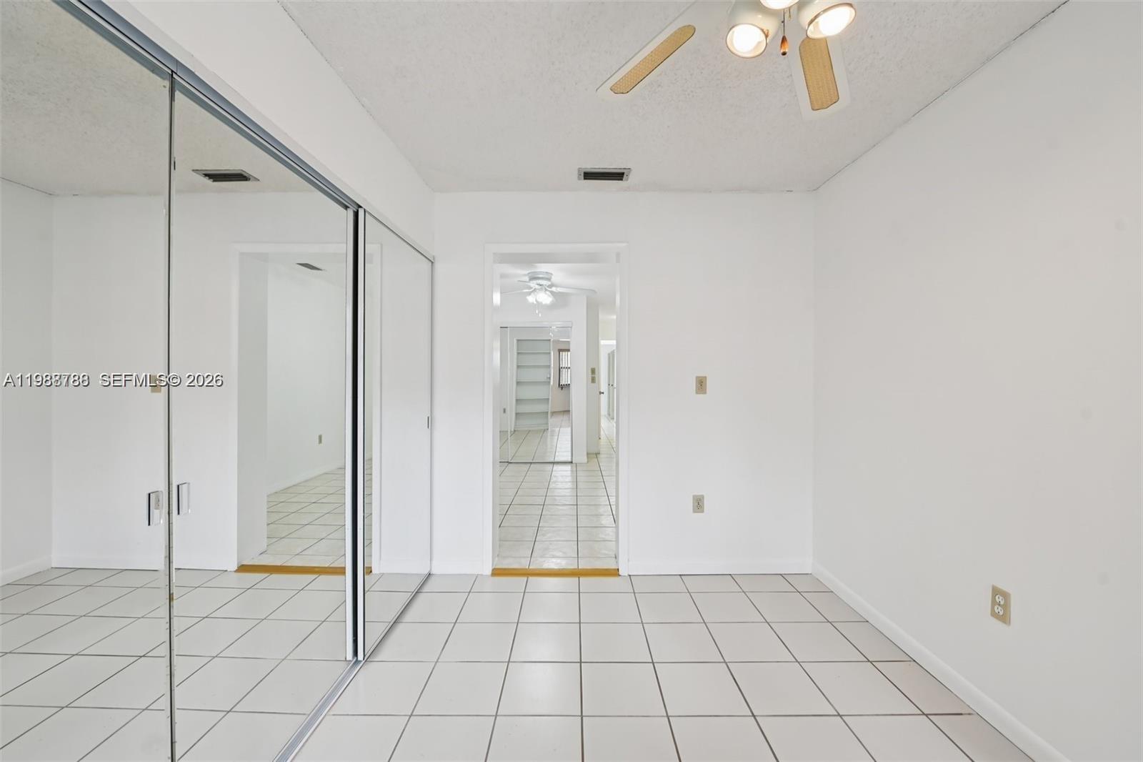 HOMES OF VERSAILLES 9624 - Residential