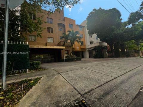 2630 SW 28th St 44 Miami FL 33133