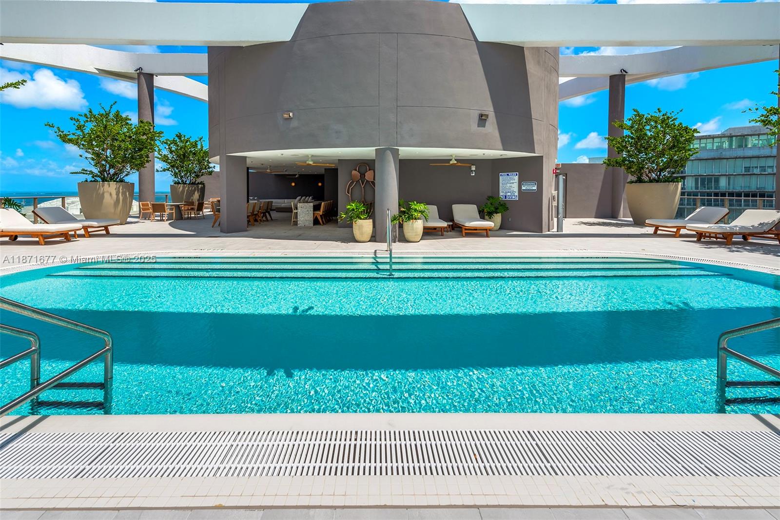 Mr. C Tigertail Tower - Residential