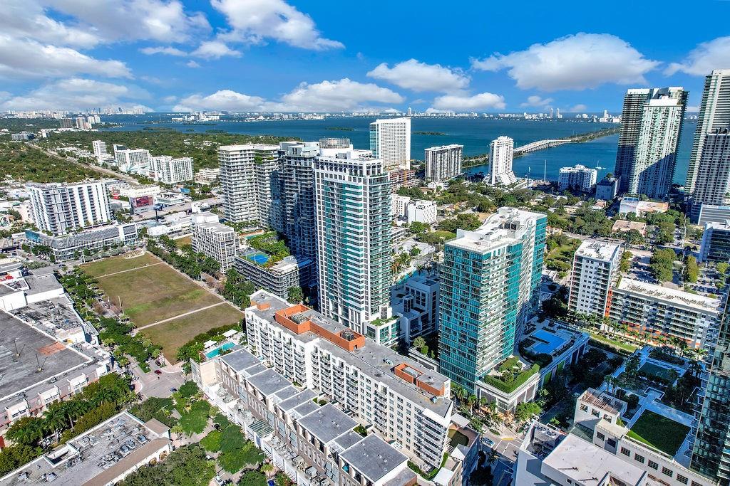 FOUR MIDTOWN MIAMI CONDO - Residential