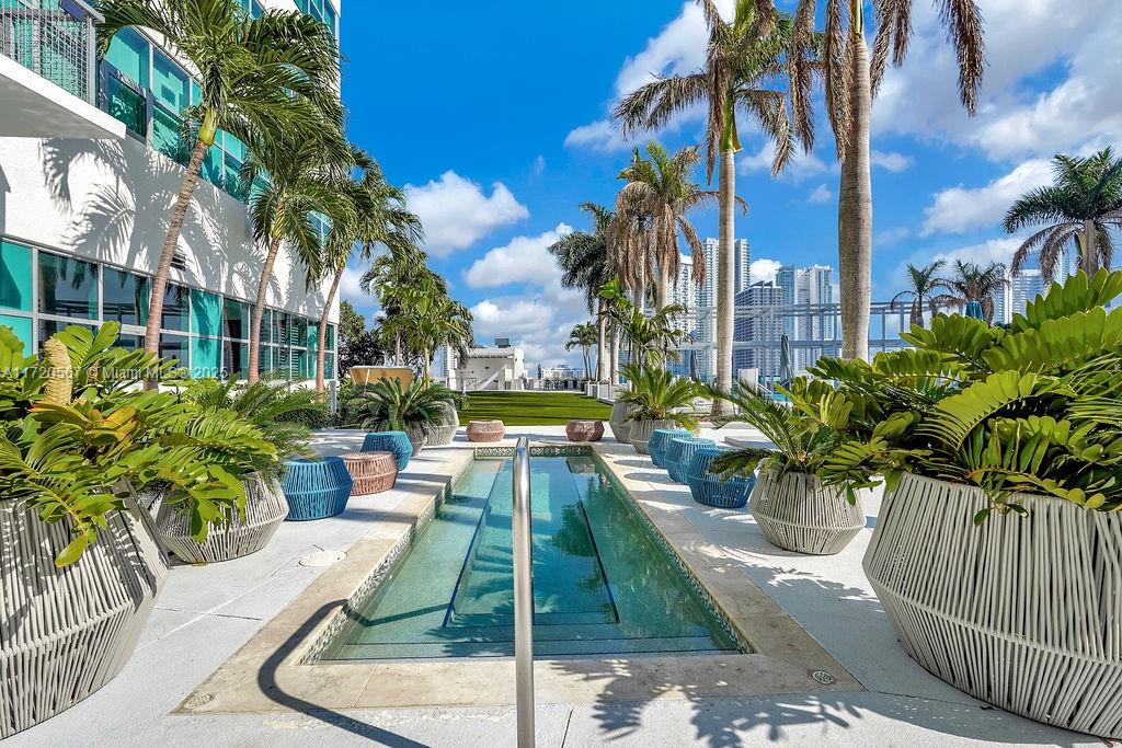FOUR MIDTOWN MIAMI CONDO - Residential