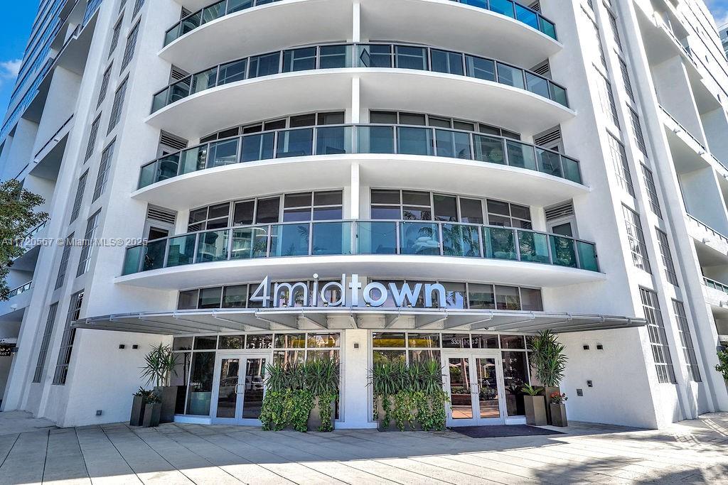 FOUR MIDTOWN MIAMI CONDO - Residential