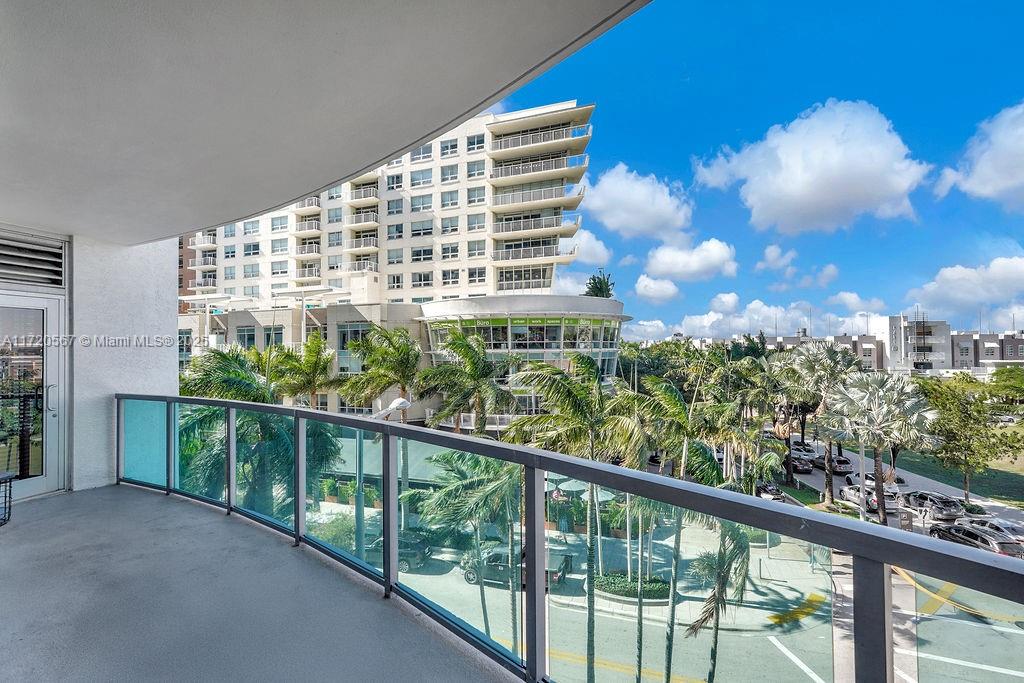 FOUR MIDTOWN MIAMI CONDO - Residential