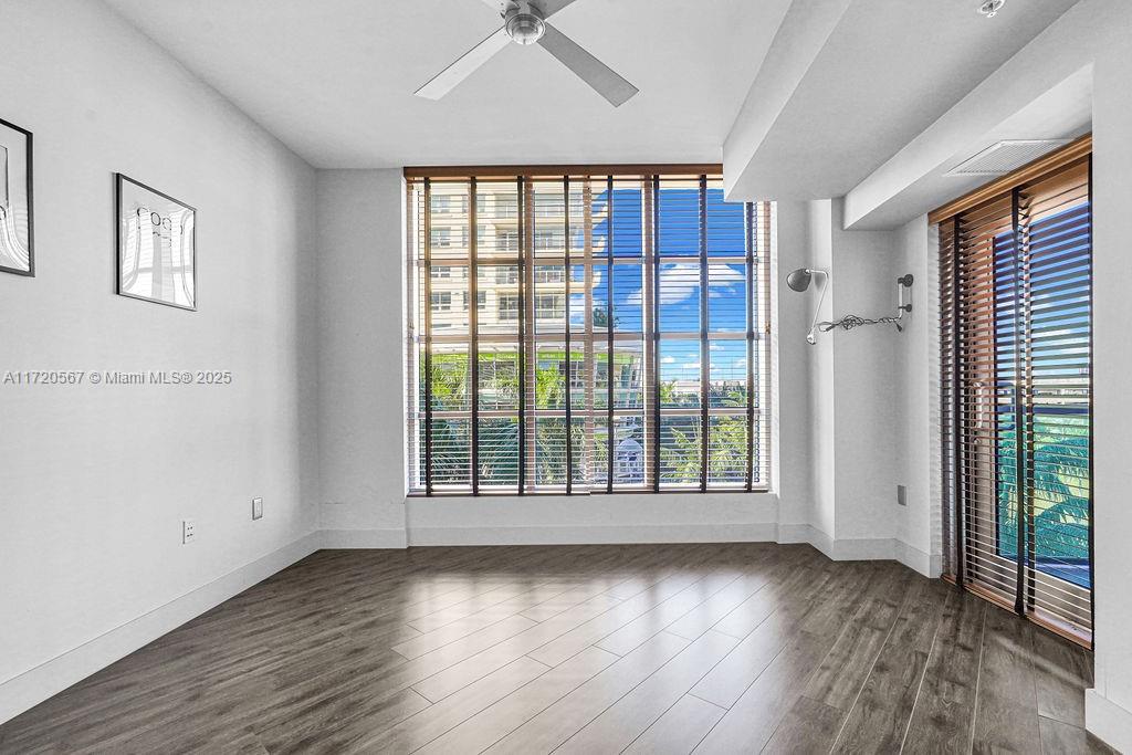 FOUR MIDTOWN MIAMI CONDO - Residential