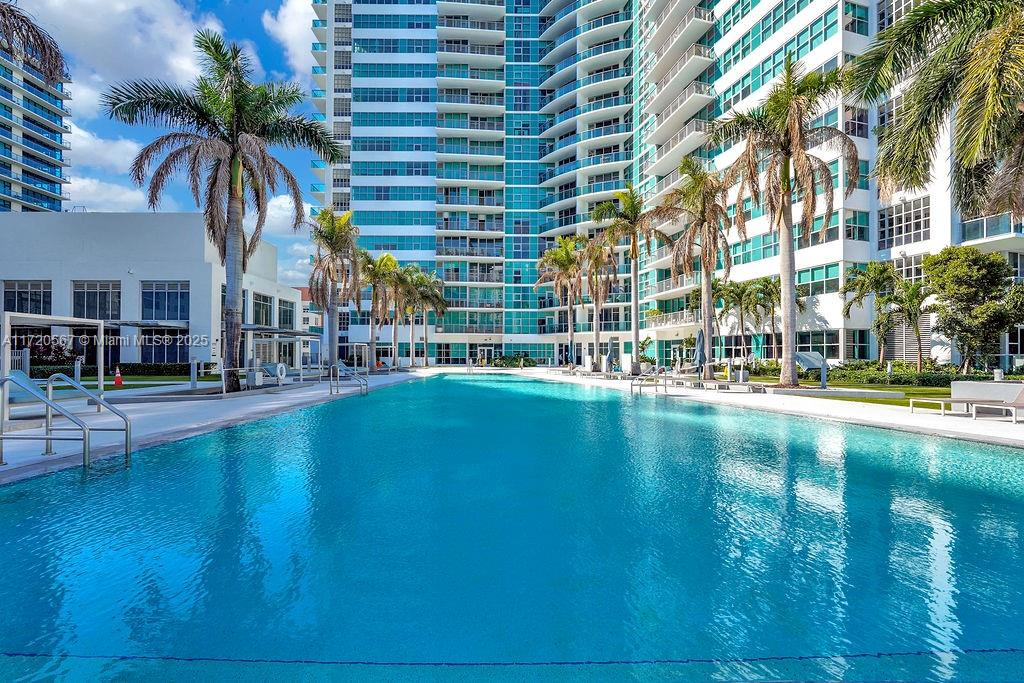 FOUR MIDTOWN MIAMI CONDO - Residential