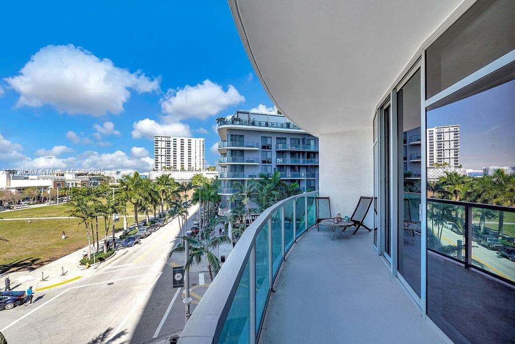 FOUR MIDTOWN MIAMI CONDO - Residential