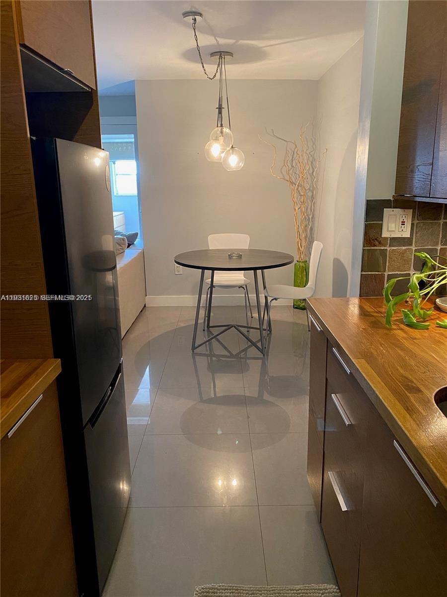 921 JEFFERSON AVE CONDO - Residential Lease