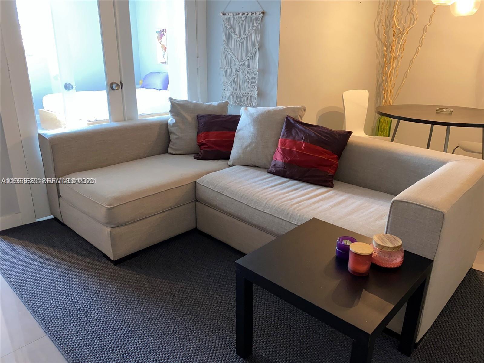 921 JEFFERSON AVE CONDO - Residential Lease