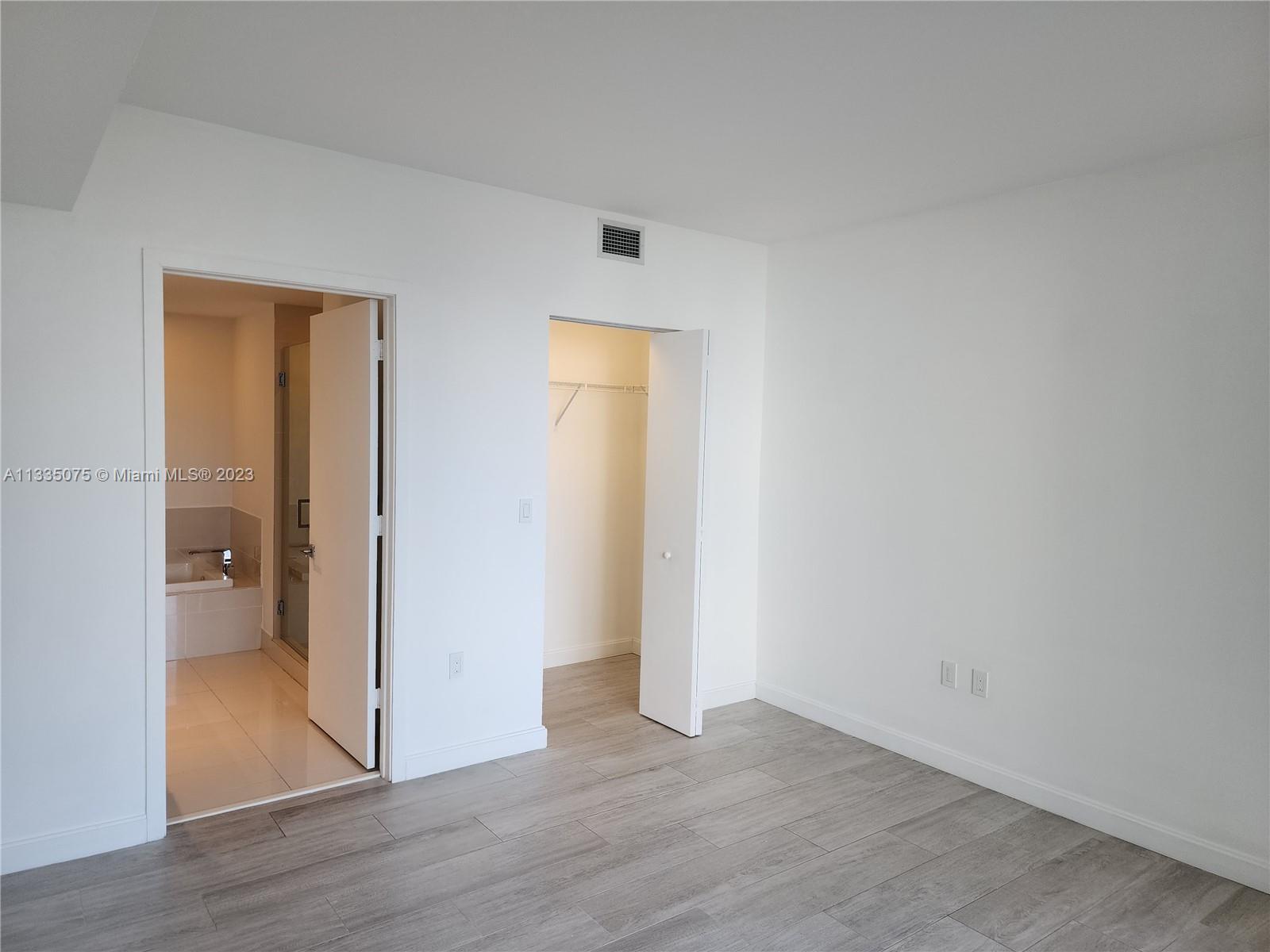 BRICKELL HEIGHTS EAST CON - Residential
