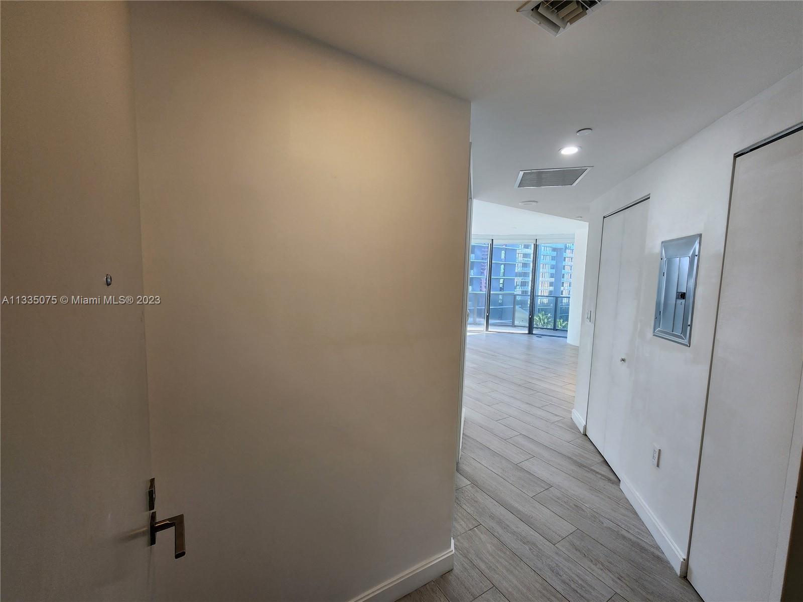 BRICKELL HEIGHTS EAST CON - Residential