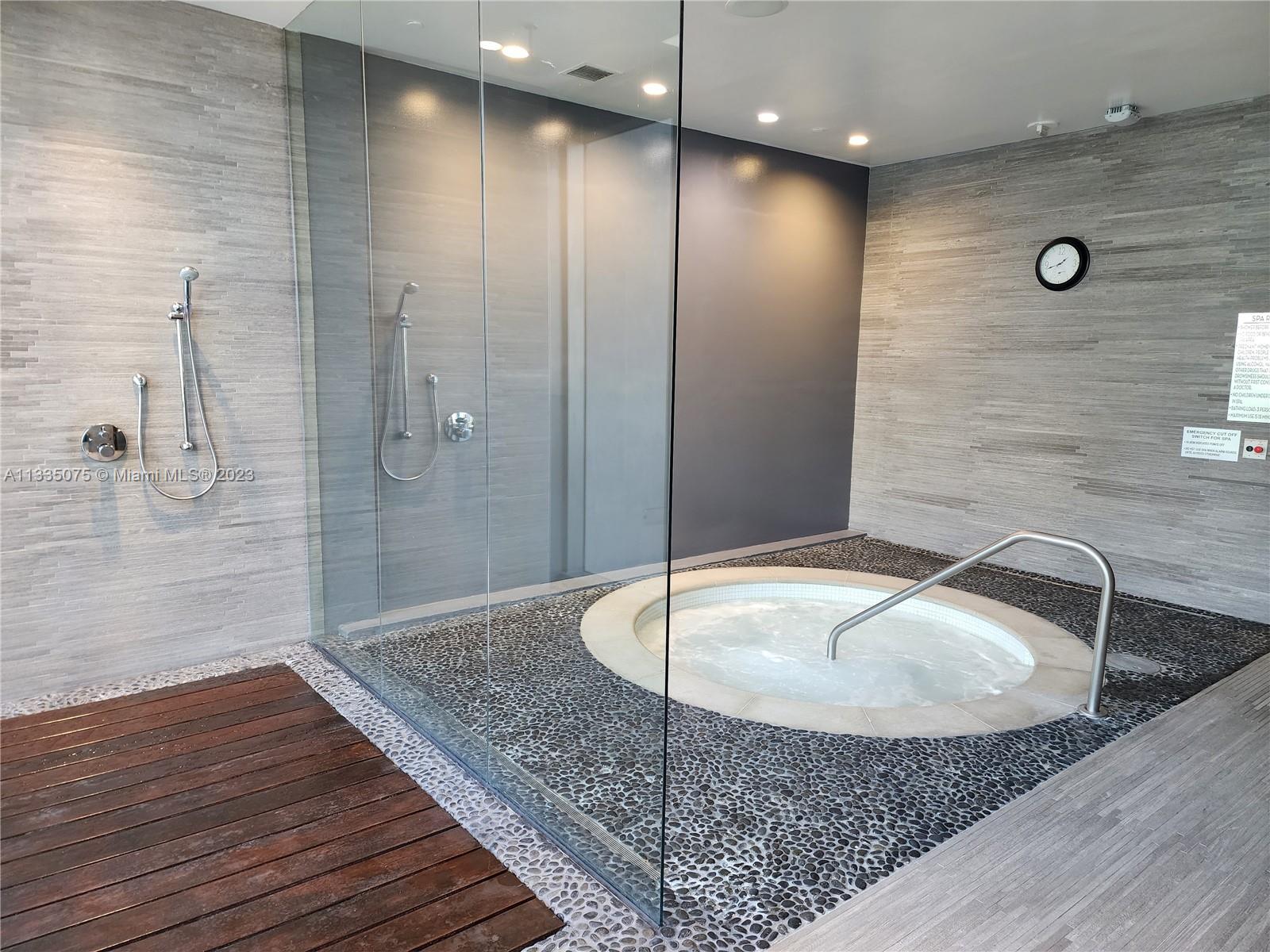 BRICKELL HEIGHTS EAST CON - Residential