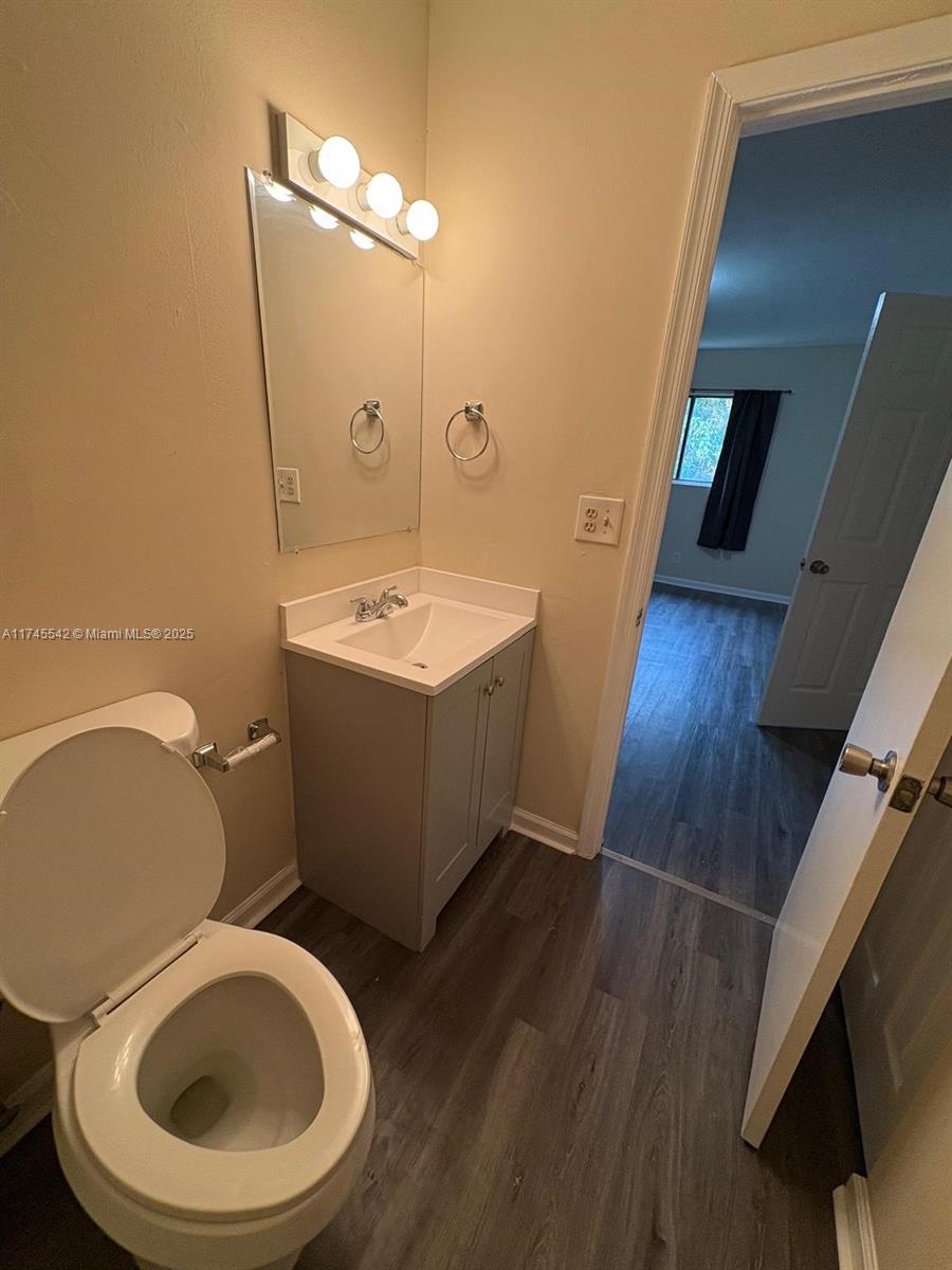 PT TR A NORTH LAUDERDALE - Residential