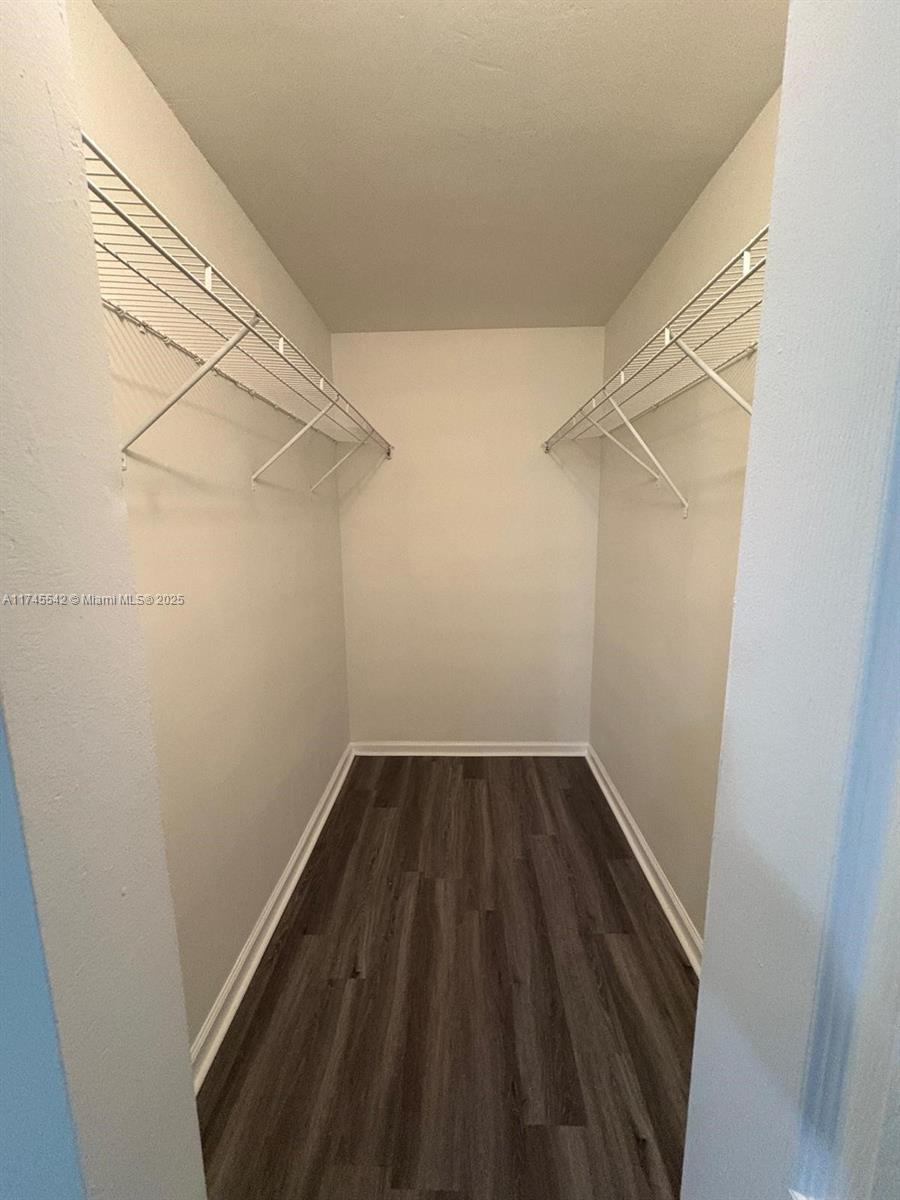 PT TR A NORTH LAUDERDALE - Residential