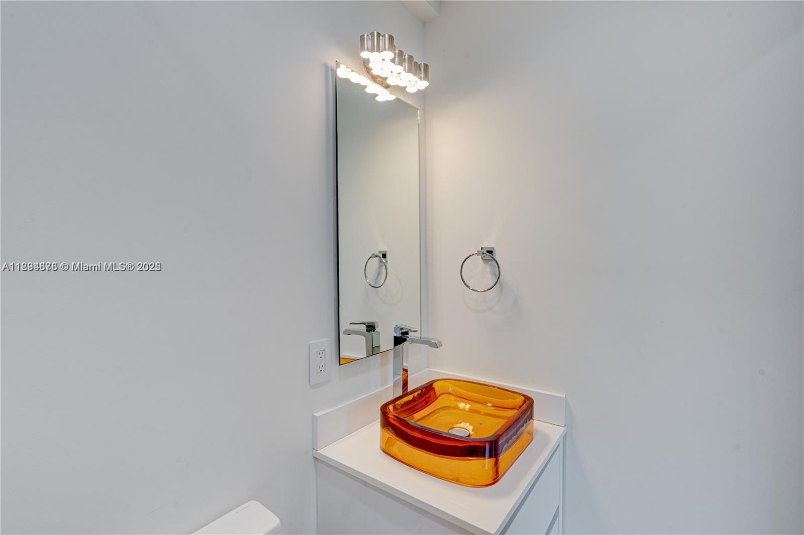 KEYSTONE ISLAND NO 4 - Residential Lease