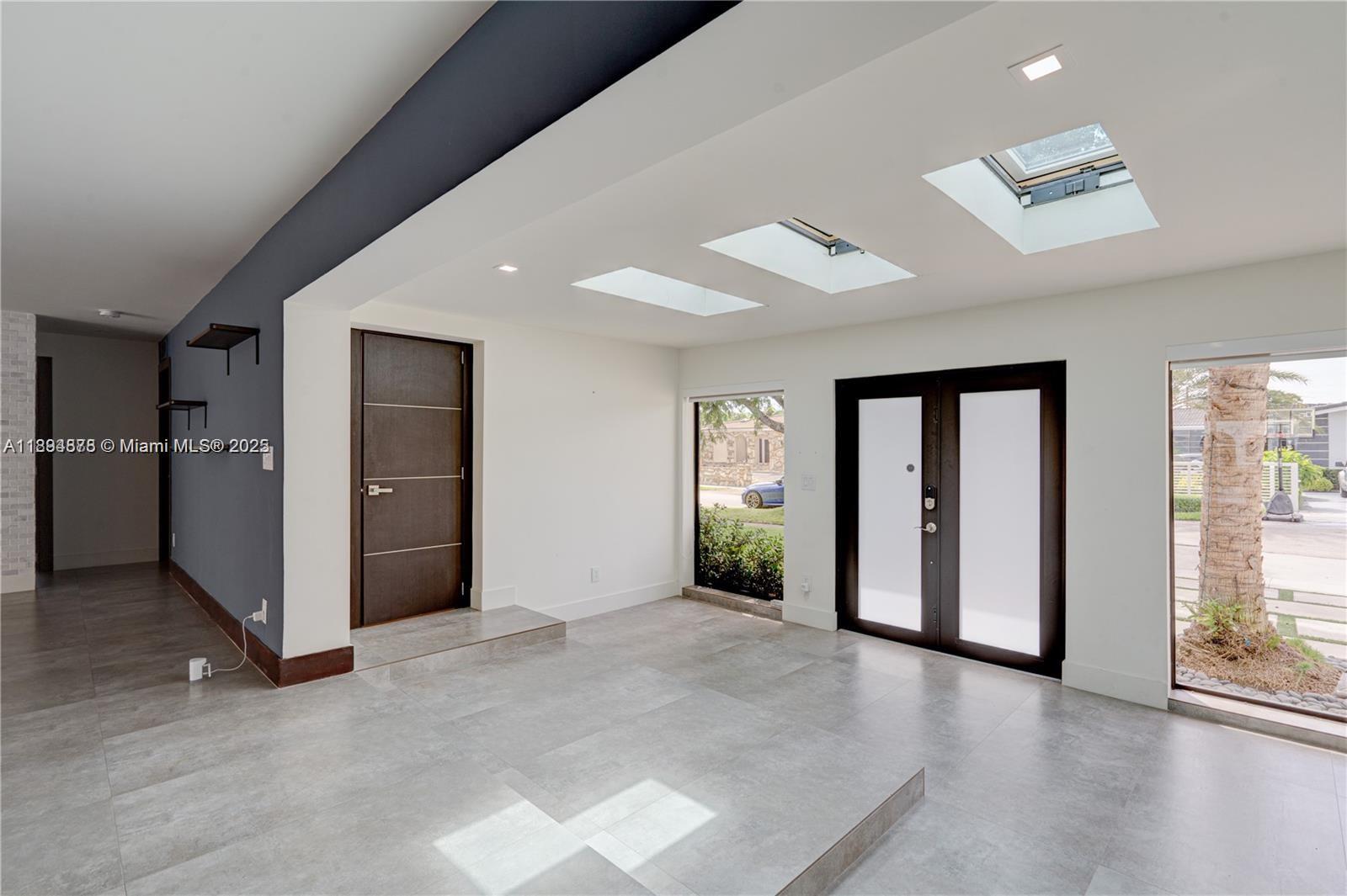 KEYSTONE ISLAND NO 4 - Residential Lease