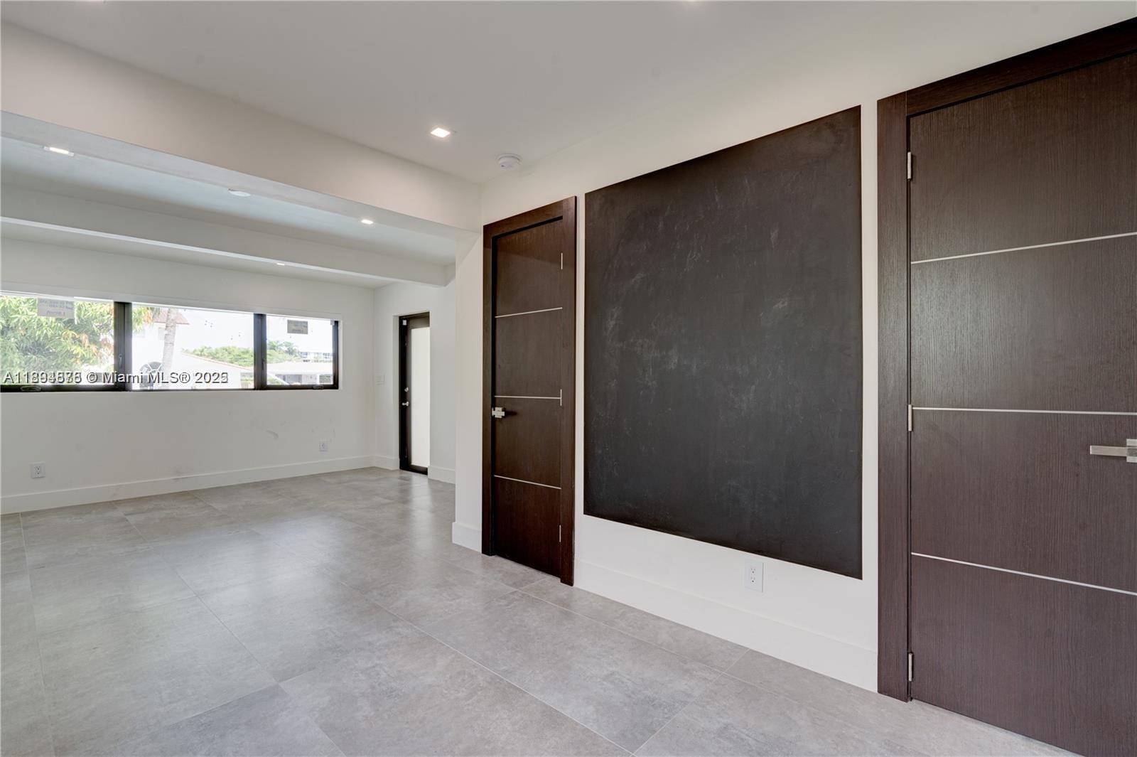 KEYSTONE ISLAND NO 4 - Residential Lease