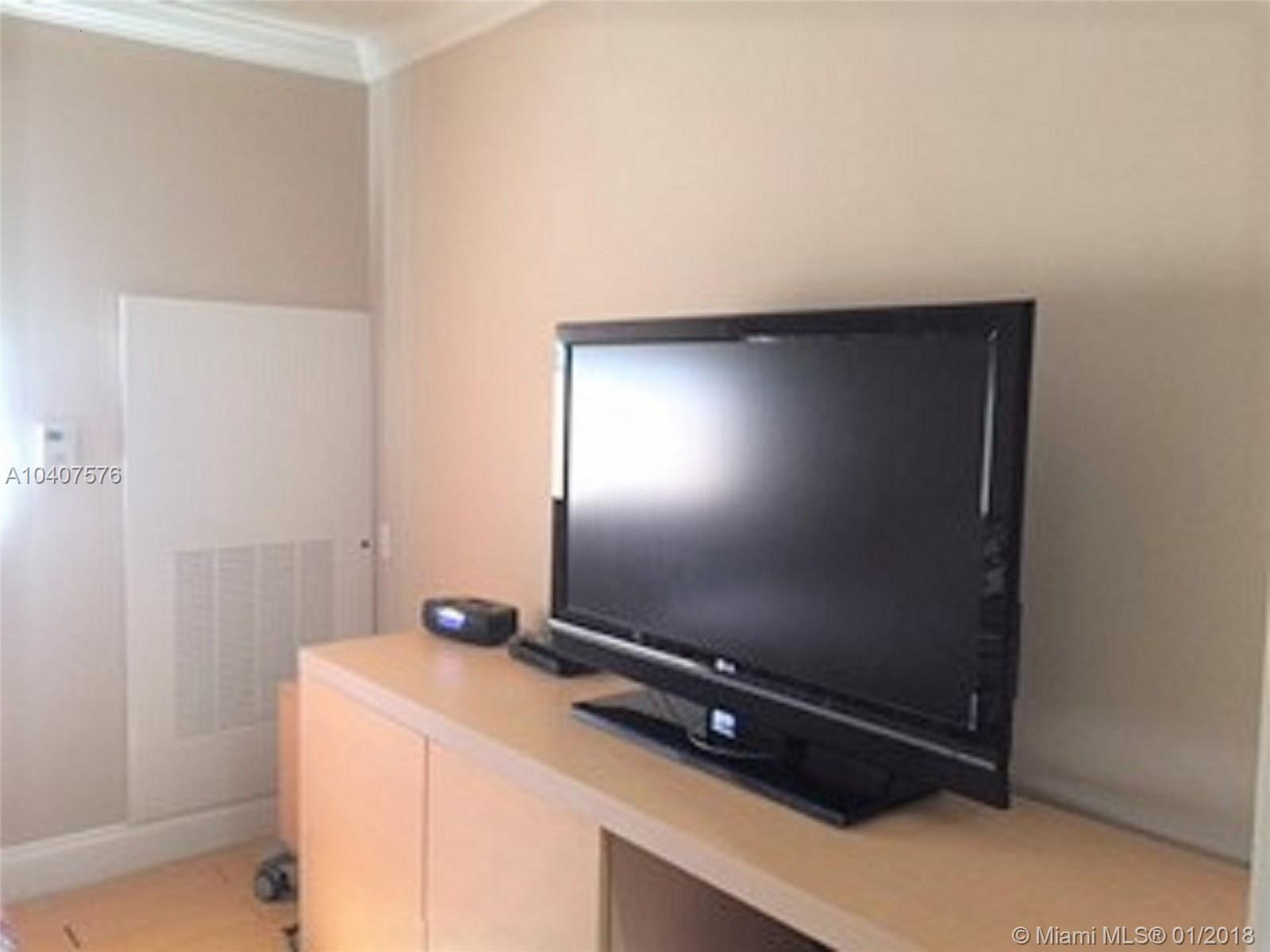 NUVO - Residential Lease