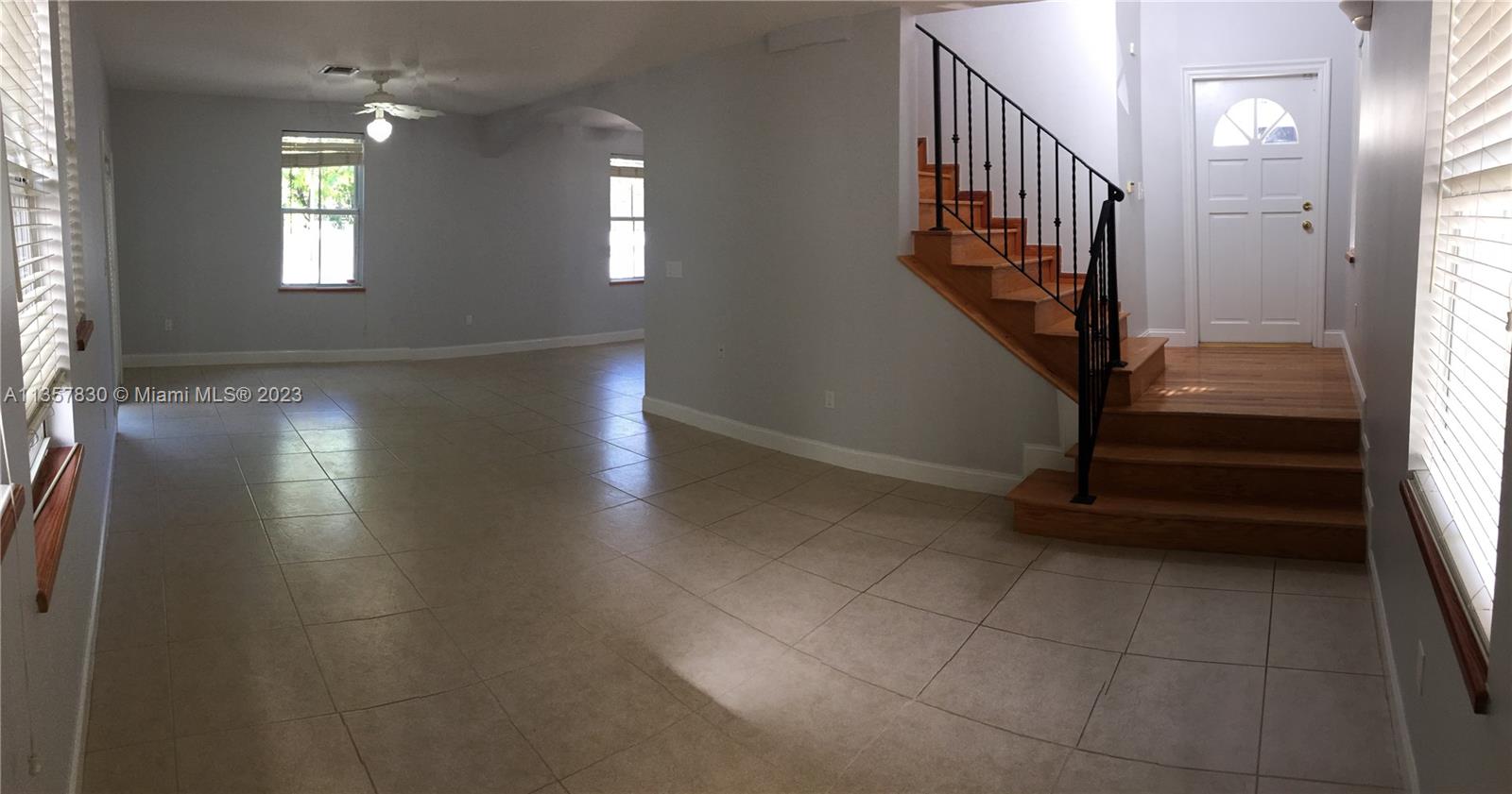 PARISIAN VILG IN THE GROV - Residential