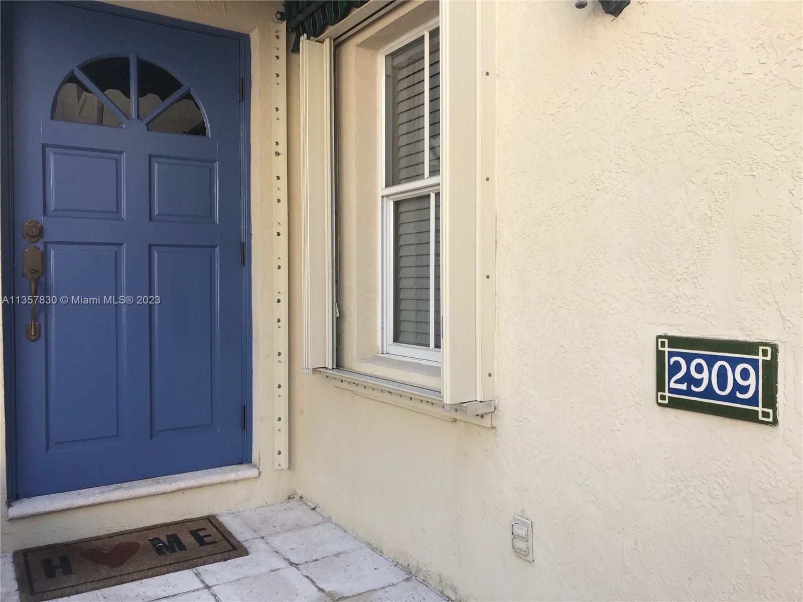 PARISIAN VILG IN THE GROV - Residential