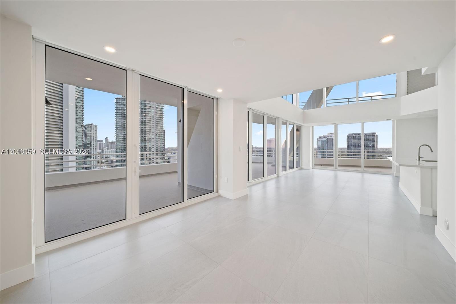 The Hamilton - Residential Lease