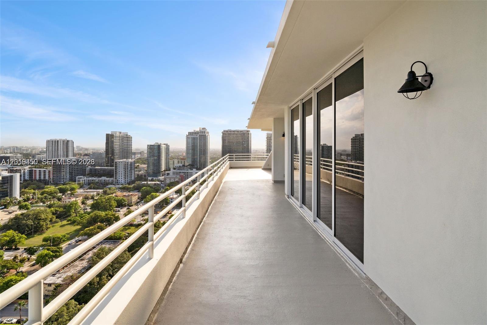 The Hamilton - Residential Lease