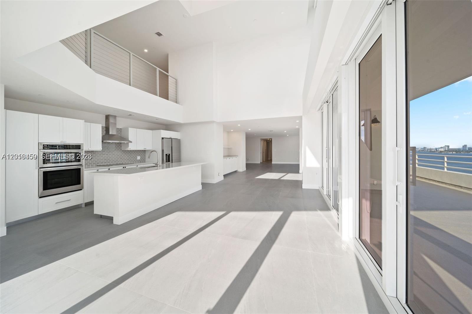 The Hamilton - Residential Lease