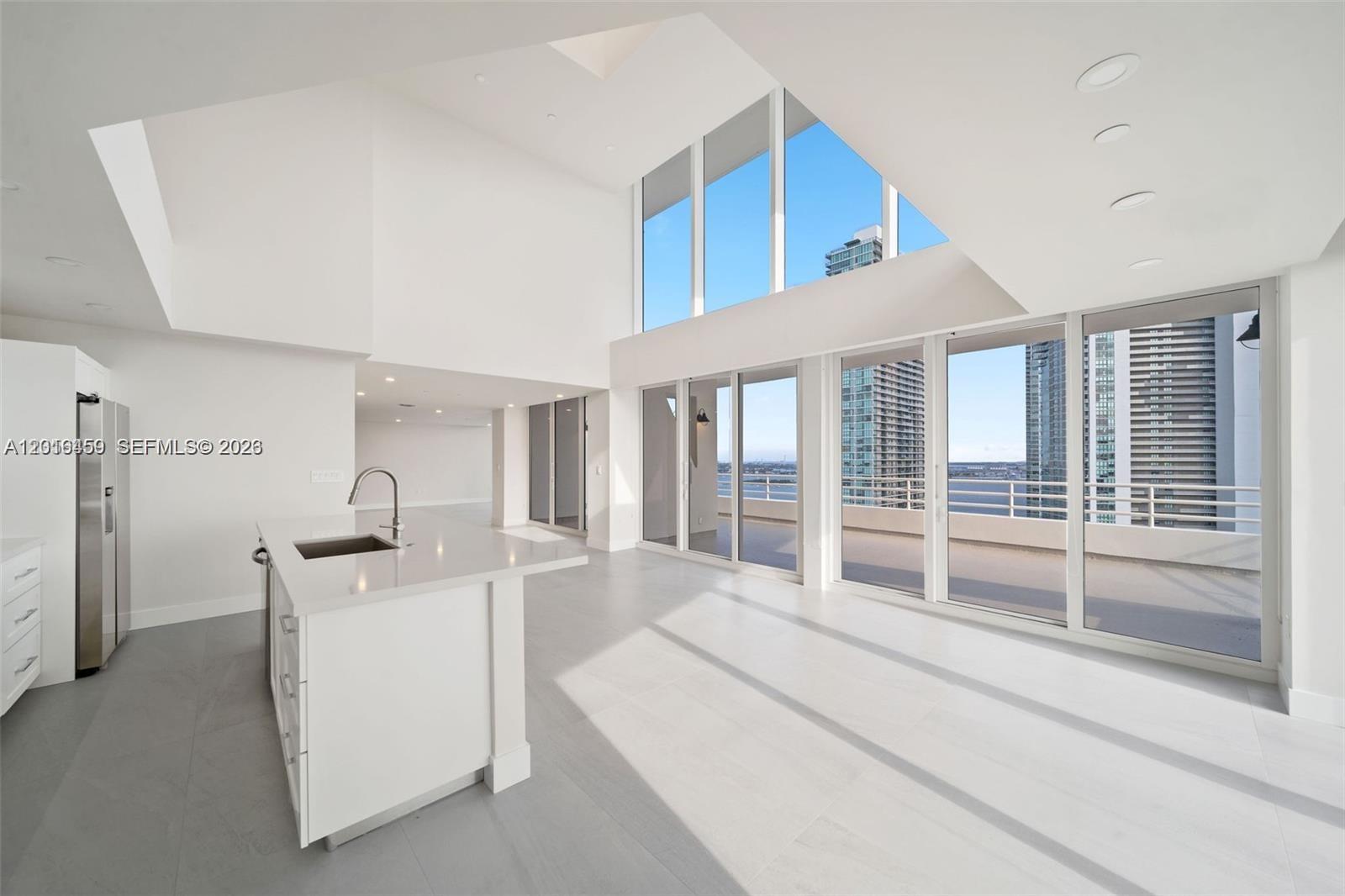 The Hamilton - Residential Lease