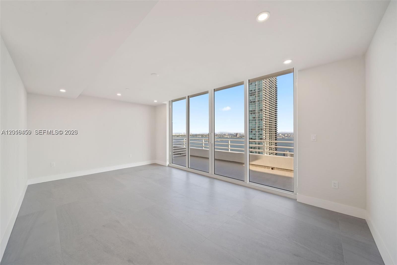 The Hamilton - Residential Lease