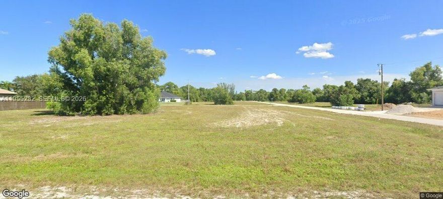 VACANT RESIDENTIAL LOT(S) 46K+ SFT. READY FOR YOUR CUSTOM ESTATE